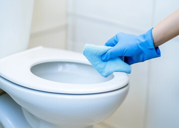 トイレ清掃